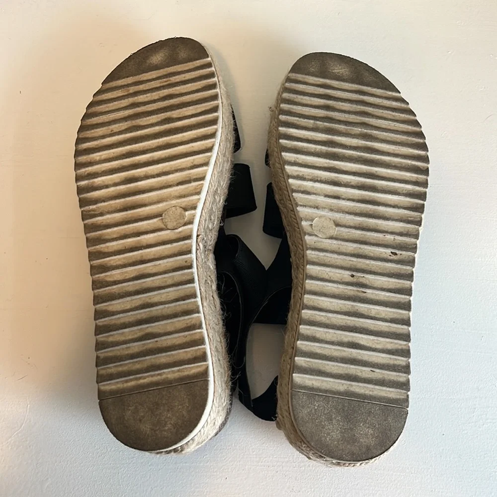 Madden Girl Crispp Black Espadrille Platform Sandals Size 7.5
